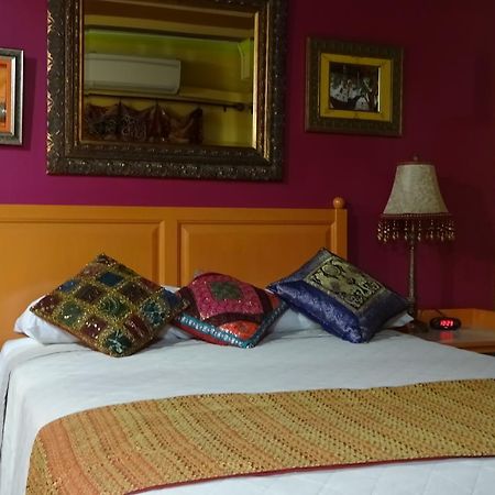 Coblentz Inn Boutique Hotel ポートオブスペイン エクステリア 写真