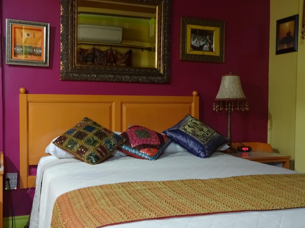 Coblentz Inn Boutique Hotel ポートオブスペイン エクステリア 写真