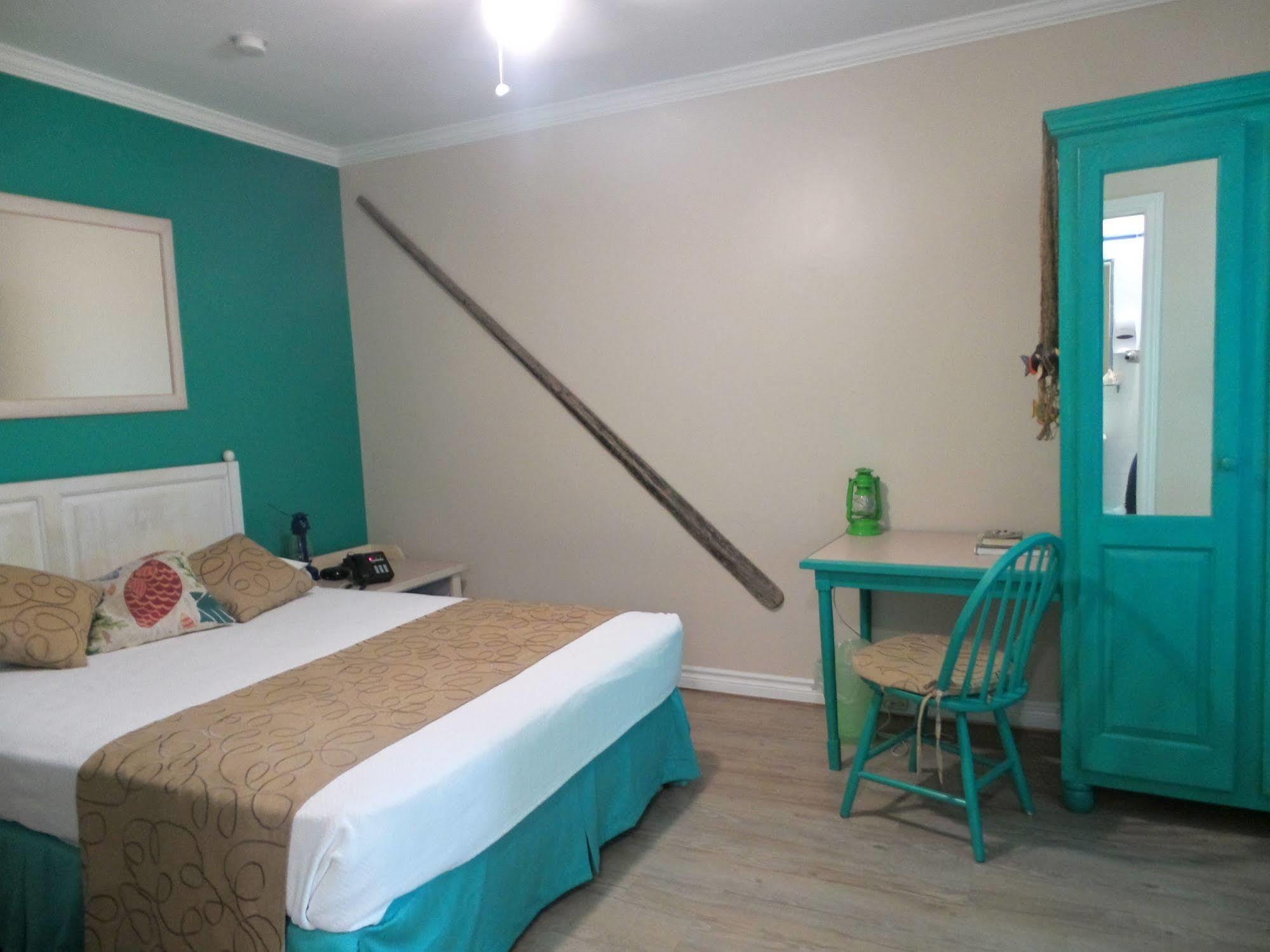 Coblentz Inn Boutique Hotel ポートオブスペイン エクステリア 写真